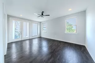 3610 Vilbig Rd, Dallas, TX 75212 - Photo 7