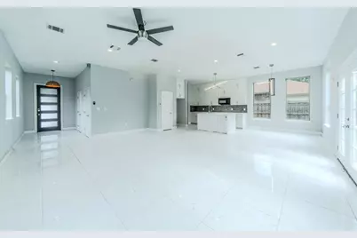 3610 Vilbig Road, Dallas, TX 75212 - Photo 3