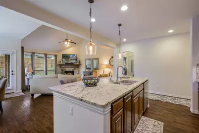 5204 Fringetree Drive, McKinney, TX 75071 - Photo 11