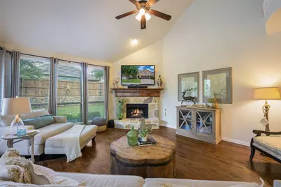 5204 Fringetree Drive, McKinney, TX 75071 - Photo 13