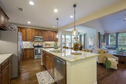 5204 Fringetree Drive, McKinney, TX 75071 - Photo 9