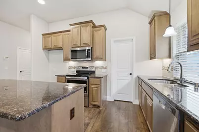 515 Lakeview Drive, Alvarado, TX 76009 - Photo 13
