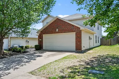 1966 Courtside Drive, Dallas, TX 75051 - Photo 3