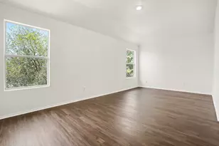 1966 Courtside Dr, Dallas, TX 75051 - Photo 19