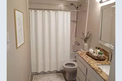 3505 Hanover Lane, Irving, TX 75062 - Photo 5