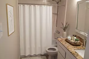 3505 Hanover Ln, Irving, TX 75062 - Photo 5