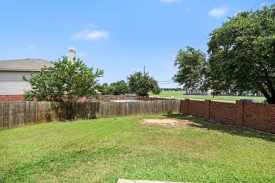 14847 Canyonridge Drive, Balch Springs, TX 75180 - Photo 29