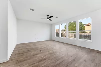 7301 Tin Cup Drive, Arlington, TX 76001 - Photo 7