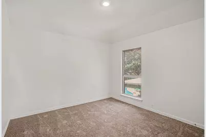 1125 Highland Station Drive, Saginaw, TX 76131 - Photo 13