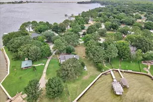 103 Island Beach Rd, Gun Barrel City, TX 75156 - Photo 37