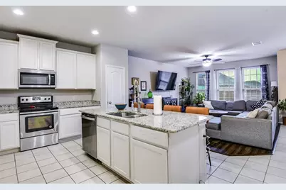 216 Bay, Waxahachie, TX 75165 - Photo 5