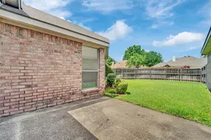 3206 Pecan Meadow Dr, Garland, TX 75040 - Photo 31