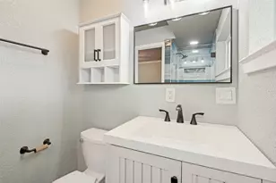 1911 Devonshire Dr, Arlington, TX 76015 - Photo 13