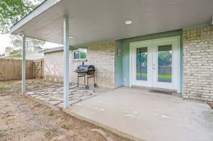 1911 Devonshire Dr, Arlington, TX 76015 - Photo 15