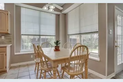 5837 Poole Drive, The Colony, TX 75056 - Photo 7