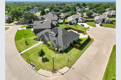 1520 Bent Creek Drive, Cleburne, TX 76033 - Photo 23