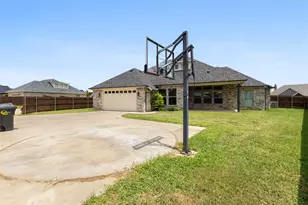 1520 Bent Creek Dr, Cleburne, TX 76033 - Photo 21
