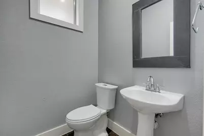 4830 Cedar Springs Road #30, Dallas, TX 75219 - Photo 17