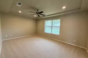 133 Springhill Dr, Hurst, TX 76054 - Photo 9