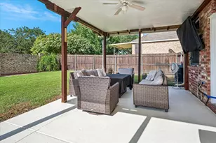 1141 Timberlake Ln, Lewisville, TX 75067 - Photo 25