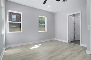 400 Hideaway Ct, Euless, TX 76039 - Photo 11