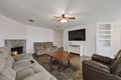 5600 Wiltshire Drive, Fort Worth, TX 76135 - Photo 5