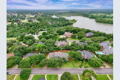 14035 Horseshoe Circle, Woodway, TX 76712 - Photo 37