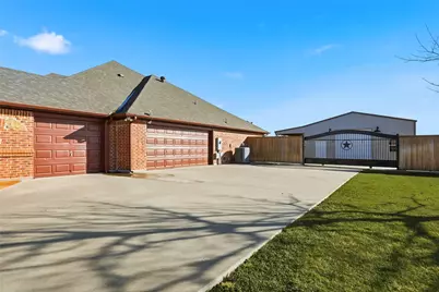 7915 Stone Ridge Drive, Northlake, TX 76247 - Photo 5