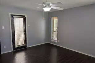 1816 Crooked Ln, Fort Worth, TX 76112 - Photo 15
