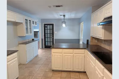 1816 Crooked Lane, Fort Worth, TX 76112 - Photo 9