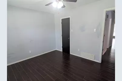 1816 Crooked Lane, Fort Worth, TX 76112 - Photo 29
