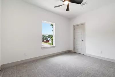 173 W Shore, Lewisville, TX 75057 - Photo 21