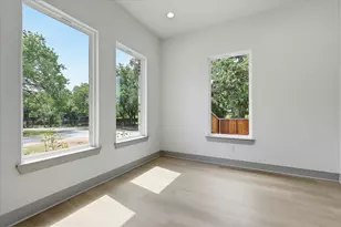 173 W Shore, Lewisville, TX 75057 - Photo 5