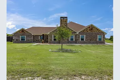 1032 Justin Drive, Springtown, TX 76082 - Photo 1