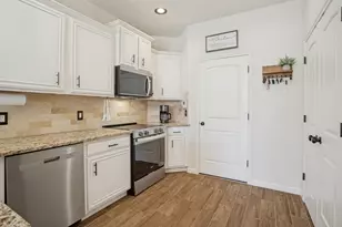 2221 Jocelyn Way, McKinney, TX 75071 - Photo 9