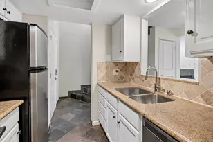 3815 Holland Ave, Dallas, TX 75219 - Photo 11