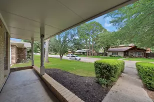 502 Pine Bluff Dr, Lewisville, TX 75067 - Photo 31