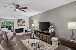 3108 Woodbridge Dr, Bedford, TX 76021 - Photo 5