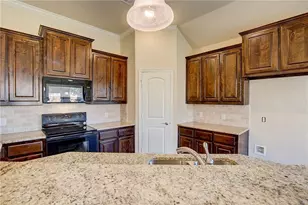 2100 McAllister, Princeton, TX 75407 - Photo 7