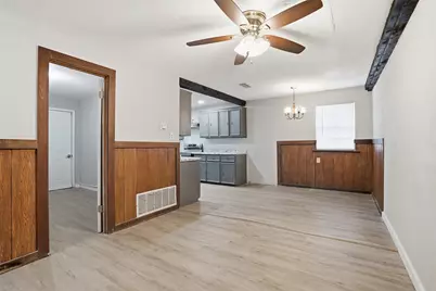 1412 Chase Avenue, Cleburne, TX 76031 - Photo 3