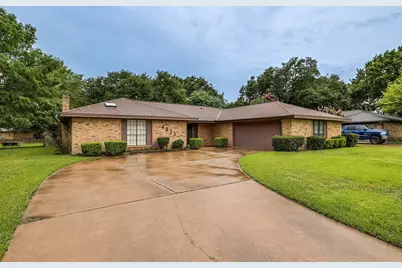 4533 Cinnamon Hill Drive, Fort Worth, TX 76133 - Photo 1