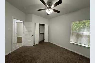 917 E Maddox Avenue, Fort Worth, TX 76104 - Photo 15