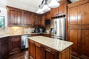 2412 Emerald Cir, Southlake, TX 76092 - Photo 11