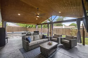 4905 Emerald Lake Dr, Fort Worth, TX 76103 - Photo 29
