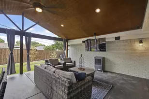 4905 Emerald Lake Dr, Fort Worth, TX 76103 - Photo 31