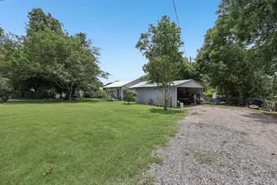 9490 County Road 443, Princeton, TX 75407 - Photo 13