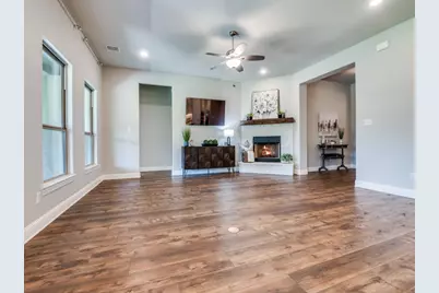 334 Sahara Drive, Waxahachie, TX 75165 - Photo 5