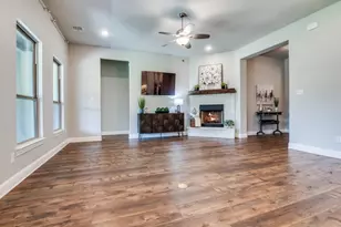 334 Sahara Dr, Waxahachie, TX 75165 - Photo 5
