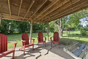 912 W Elizabeth Dr, Robinson, TX 76706 - Photo 15