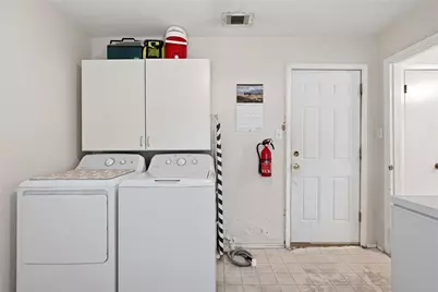 912 W Elizabeth Drive, Robinson, TX 76706 - Photo 13